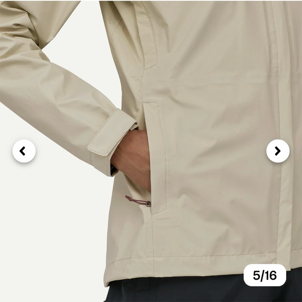 Patagonia Women's torrentshell rain jacket - Picture 5 of 12